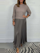 Crew Neck Pleated Long Sleeve Maxi Dress