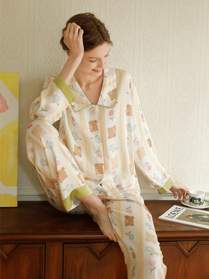 Bear and Floral Print Cotton Pajamas