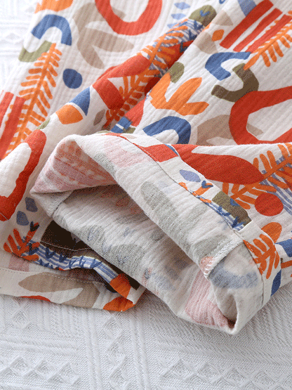 Letters Floral Print Turndown Neck Pajama Set