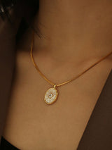 Shell Sparkle Necklace