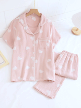 Conjunto de pijama de camisa con estampado de amor