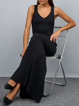 Knit Scoop Neck Maxi Dress