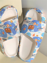 Zapatilla de salón de baño con oso de dibujos animados azul