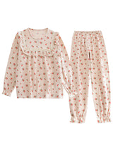 Conjunto de pijama con costuras de encaje floral