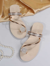 Sandalias planas con decoración de diamantes de imitación